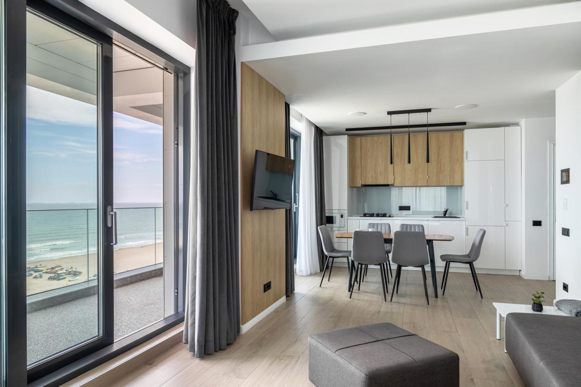 Sea On Mamaia Apartment Exterior photo