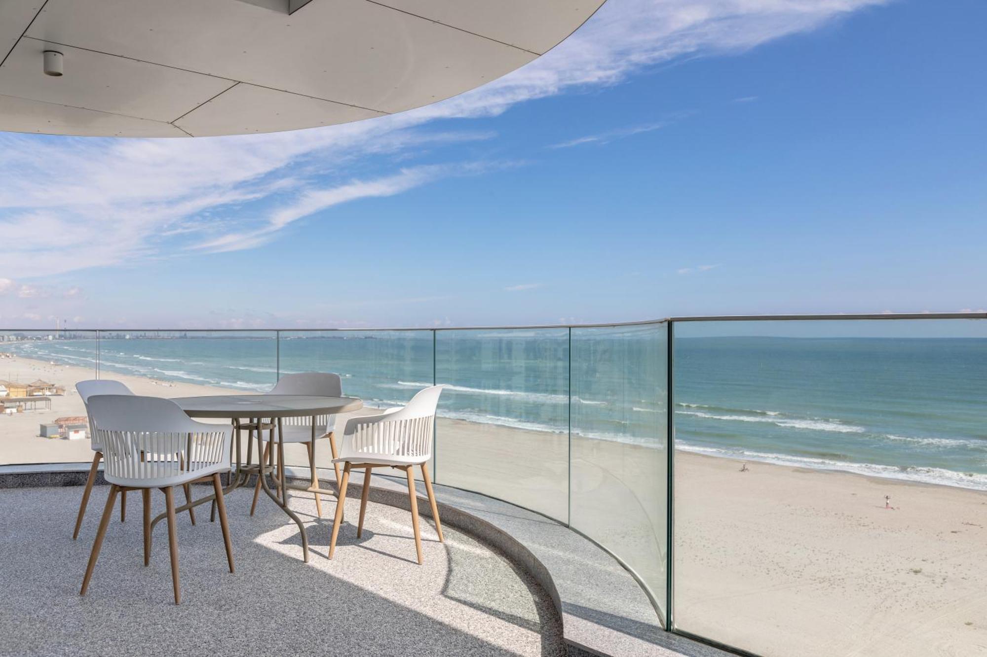 Sea On Mamaia Apartment Exterior photo